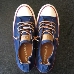 Converse slip ons